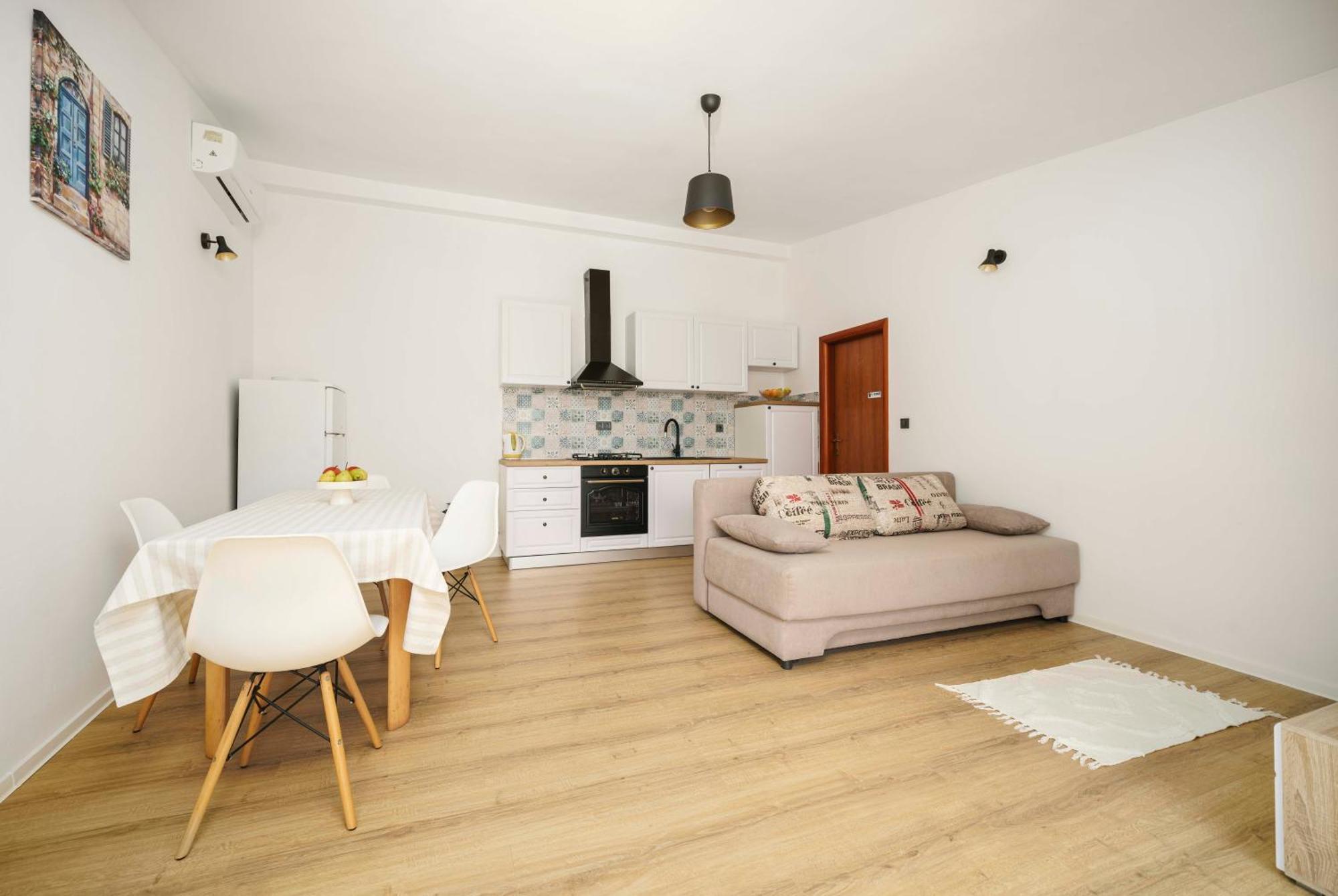 Apartments Vitis - City Centre - Free Parking Водице Екстериор снимка