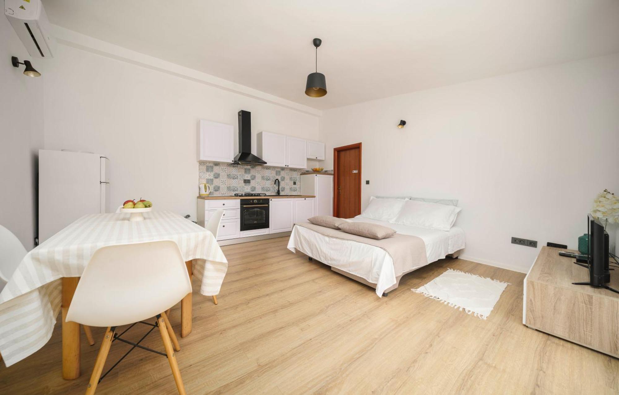 Apartments Vitis - City Centre - Free Parking Водице Екстериор снимка