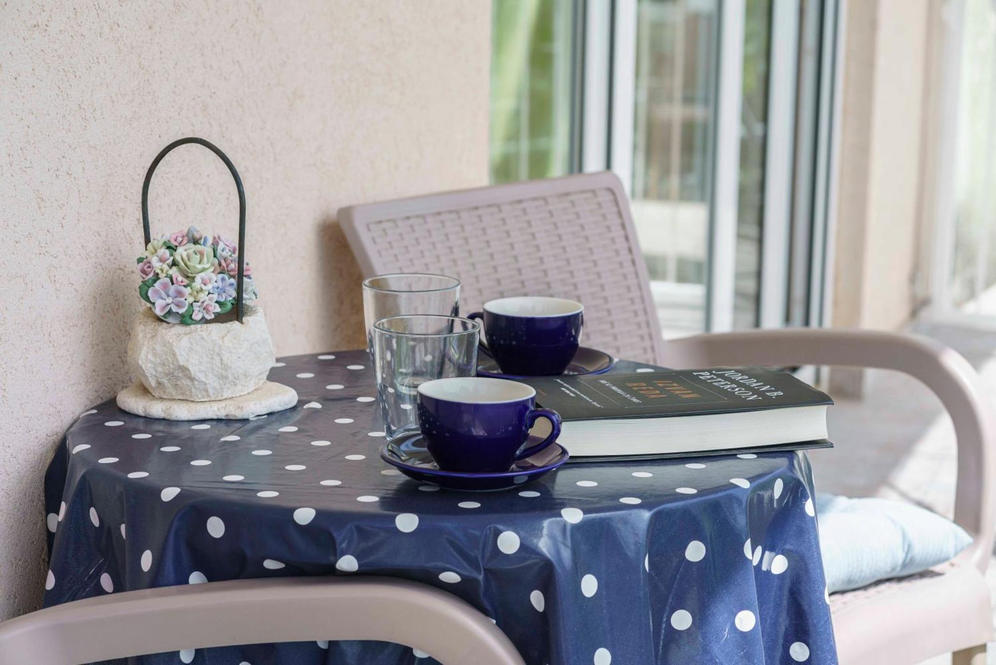 Apartments Vitis - City Centre - Free Parking Водице Екстериор снимка