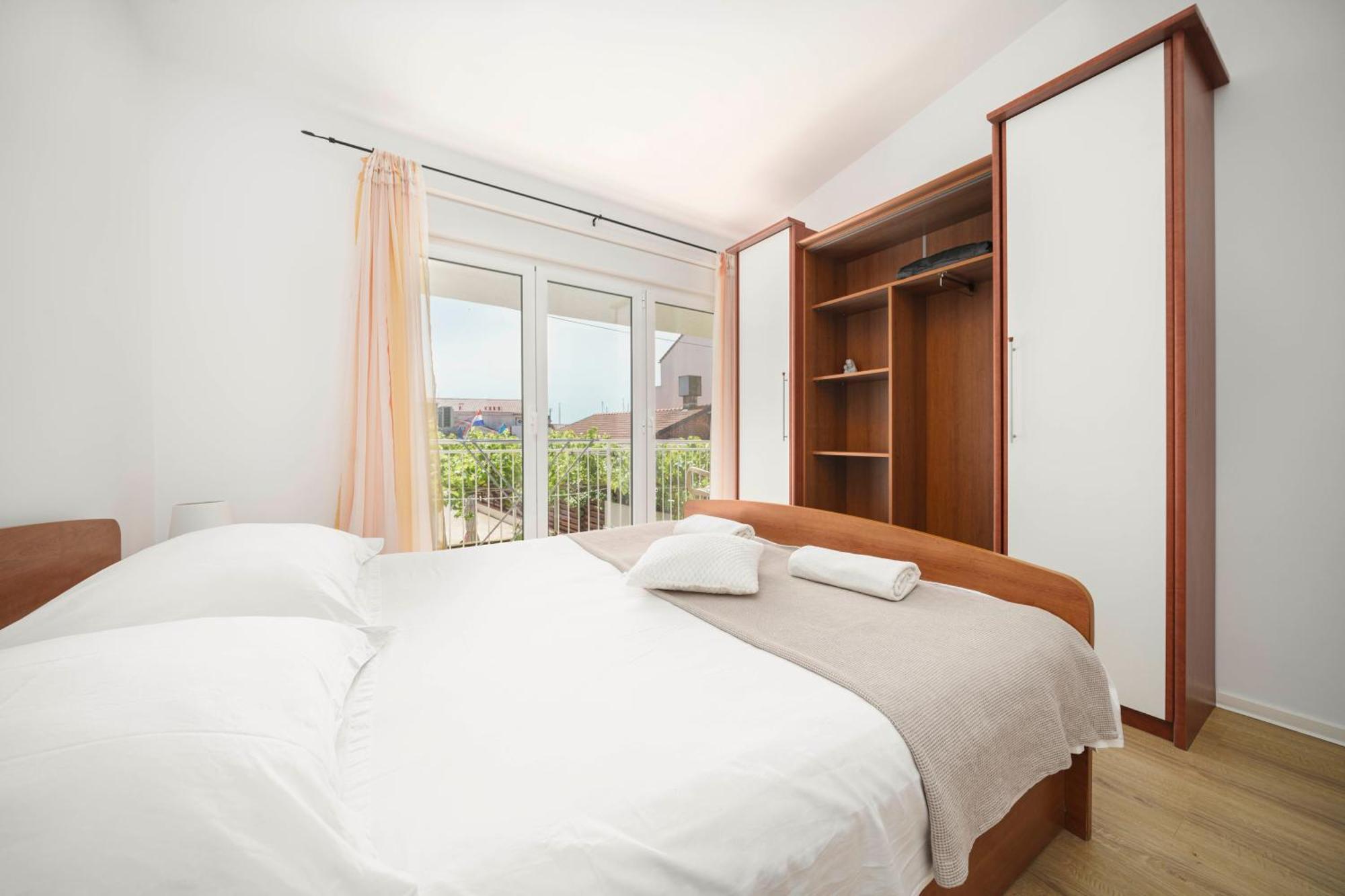 Apartments Vitis - City Centre - Free Parking Водице Екстериор снимка