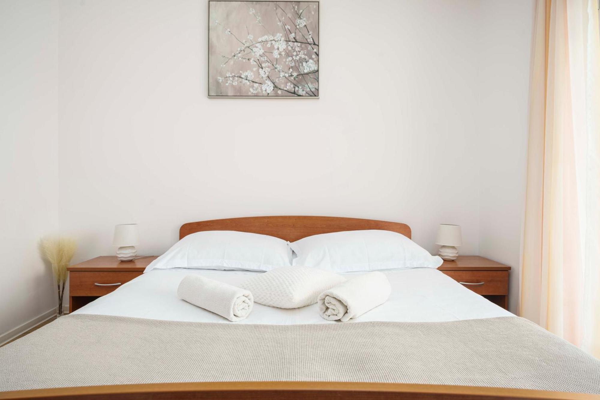 Apartments Vitis - City Centre - Free Parking Водице Екстериор снимка