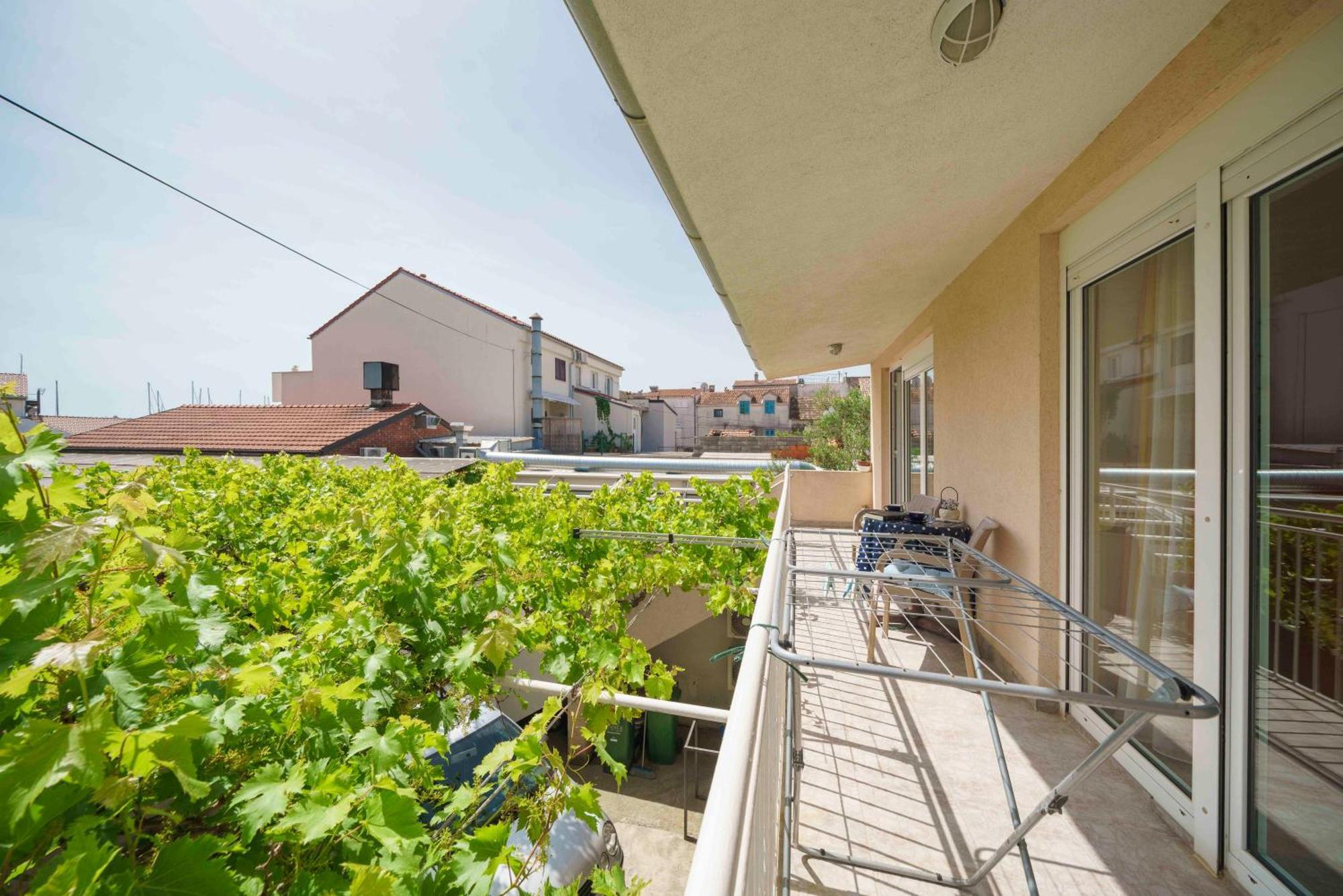 Apartments Vitis - City Centre - Free Parking Водице Екстериор снимка