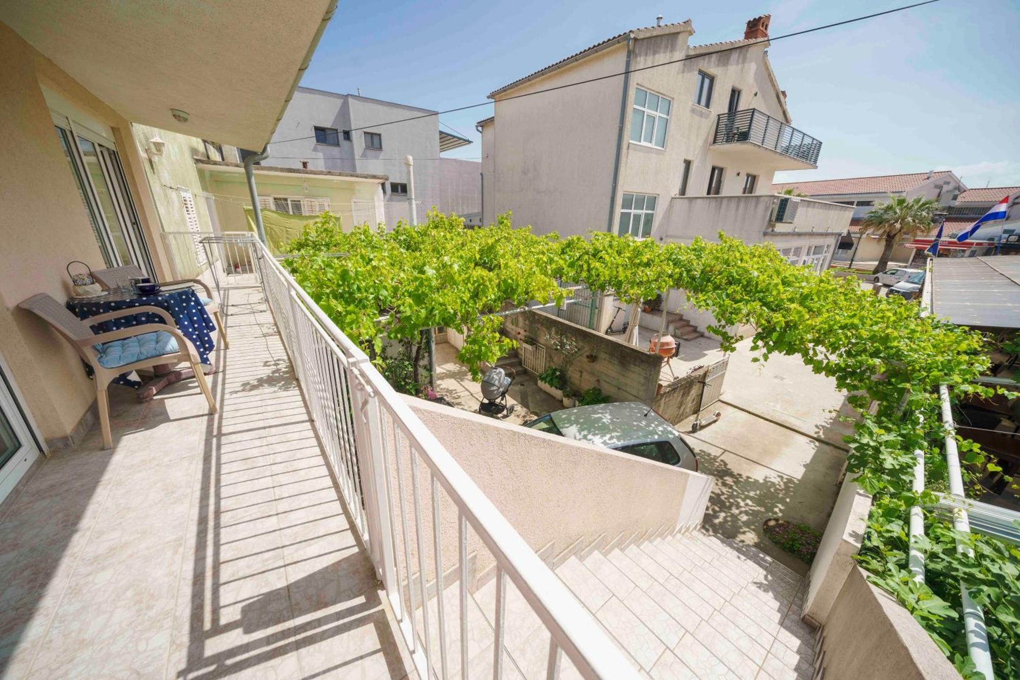 Apartments Vitis - City Centre - Free Parking Водице Екстериор снимка